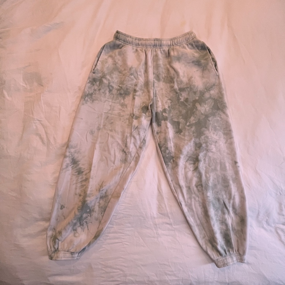 BLUENOTES TIE DYE BOYFRIEND SWEATS